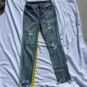 Judy Blue Distressed Skinny Jean size 1/25